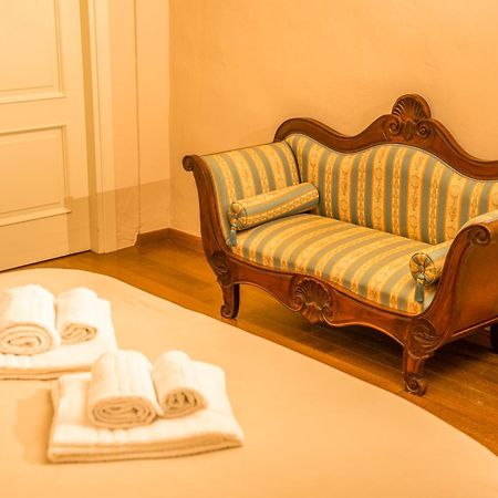 Il Gallo - Charming Apartment In Lucca Heart ルッカ エクステリア 写真