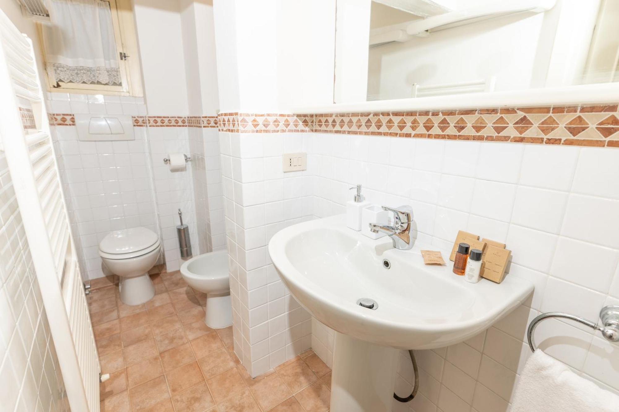 Il Gallo - Charming Apartment In Lucca Heart ルッカ エクステリア 写真